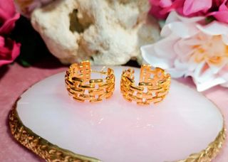 Aros chapados en oro 18K