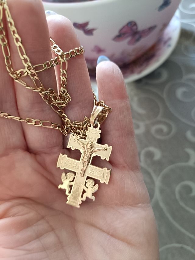 Cadena Acer inoxidable bañado oro