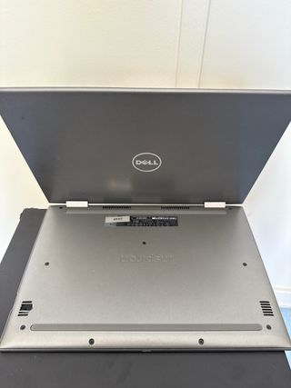 Dell Inspiron 5378 8Ram 256gb- Detalles esteticos