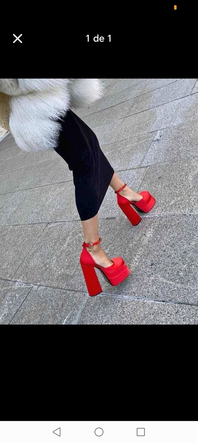 Zapatos rojos