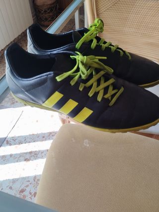 Zapatillas futbol niños