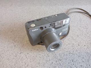 Konica Zoom FR70 Cámara - Gris Oscuro