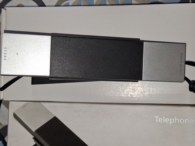1 Telefono Jacob Jensen Telephone 1