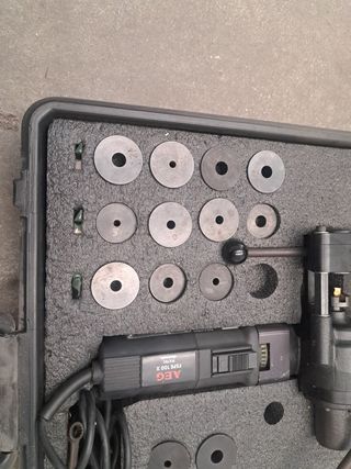 Intestatore tubi AEG SPFE 100 X