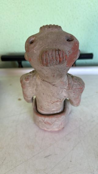 FIGURA EN BARRO AZTECA