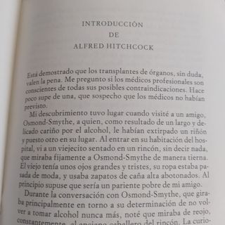 Libro A Tumba Abierta / A sangre viva año 1992