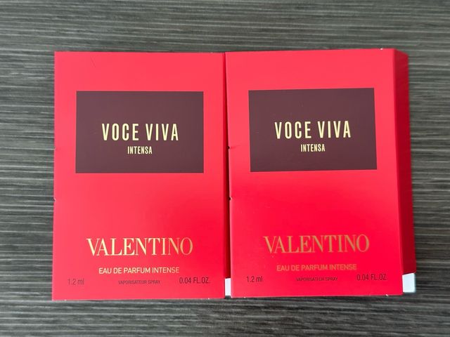 2x Valentino Viva Intense Voice 1,2 ml