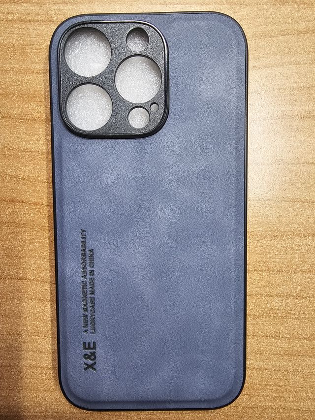 Cover Iphone 16 Pro In pelle