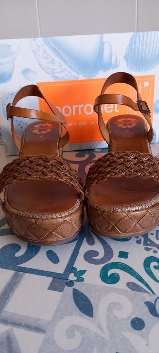 Sandalias de piel, talla 40 como nuevas