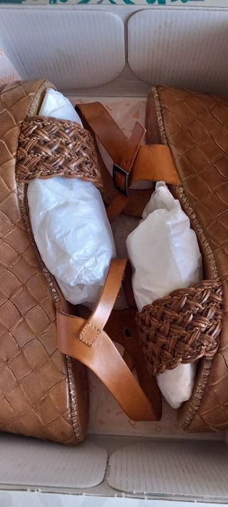 Sandalias de piel, talla 40 como nuevas
