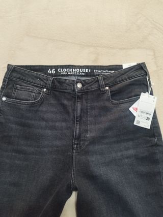 Vaqueros flare
