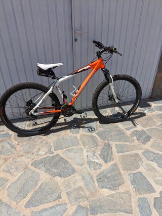BICICLETA MONDRAKER VENTURA
