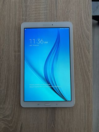 Samsung Galaxy Tab E SM-T561