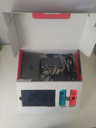 Nintendo Switch 
