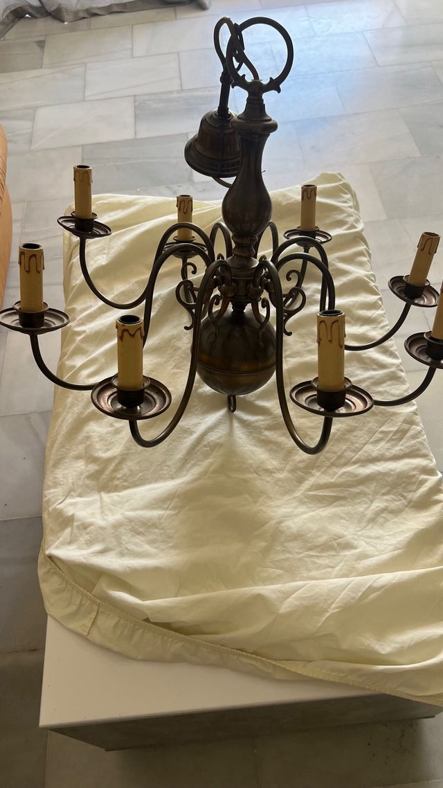 Lampara colgante de araña de 8 bombillas de cobre