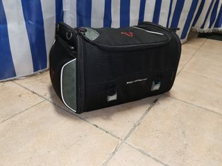 Borsone espandibile in ottime condizioni