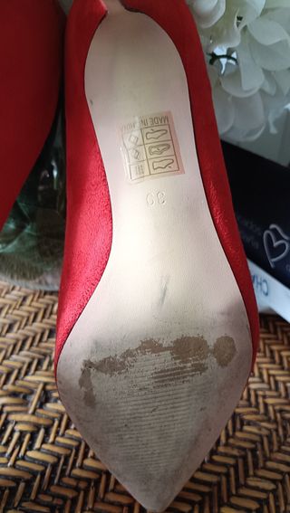 Salones rojos Colour Cherie - talla 39