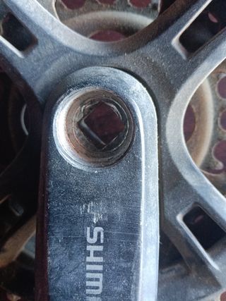 Bielas de tres platos shimano 