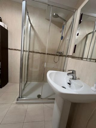 Vendo mampara de ducha roca para plato de 80×100