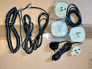 Spine e cavi telefonici