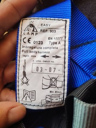 Descenor y Arnés CAMP trabajos verticales