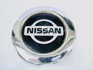 TAPABUJE PARA COCHE NISSAN