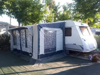 Paredes toldo caravana