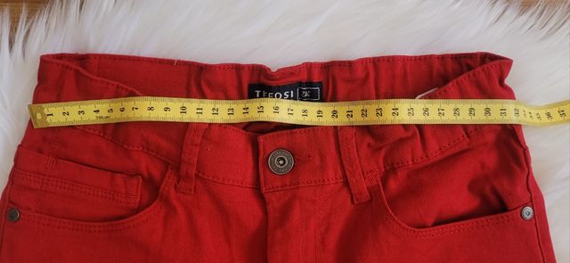 Pantalón rojo de Tiffosi