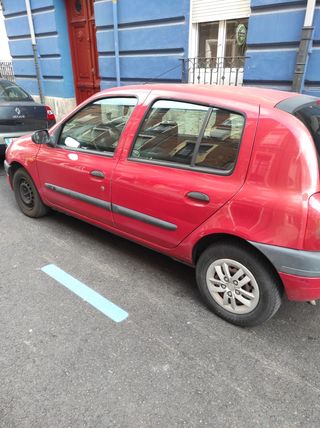 Renault Clio 1999