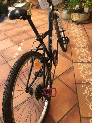 Bicicleta negra