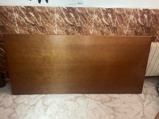 Mesa y 4 sillas madera maciza