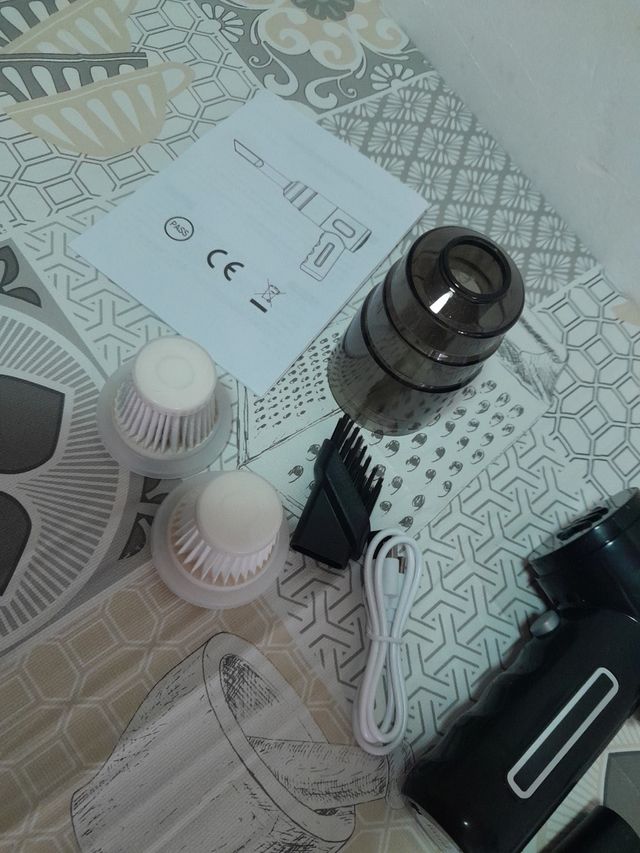 Aspirapolvere piccolo