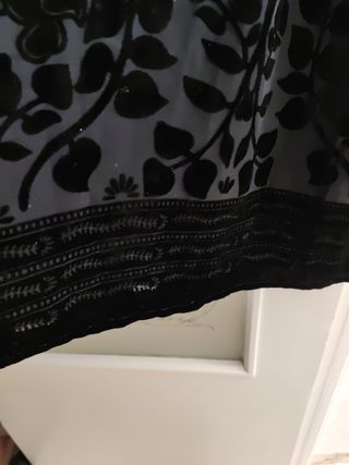 Traje de fiesta corto gasa y terciopelo