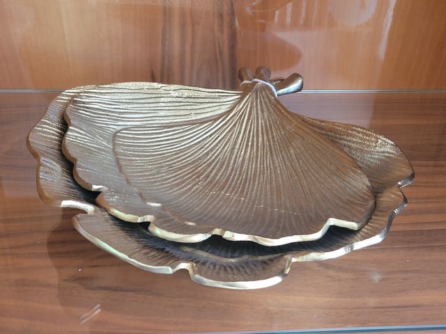 Bandeja Formato Folha Dourado