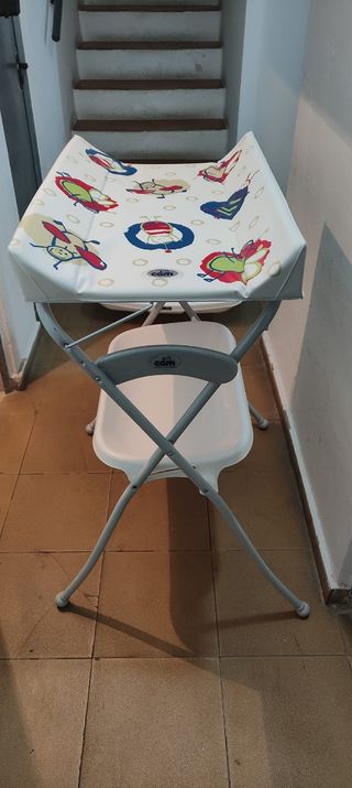 Cambiador con bañera