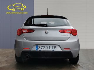 Alfa Romeo Giulietta 2021