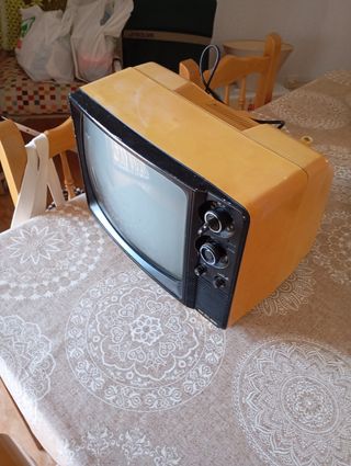 Televisión antigua - TV vintage