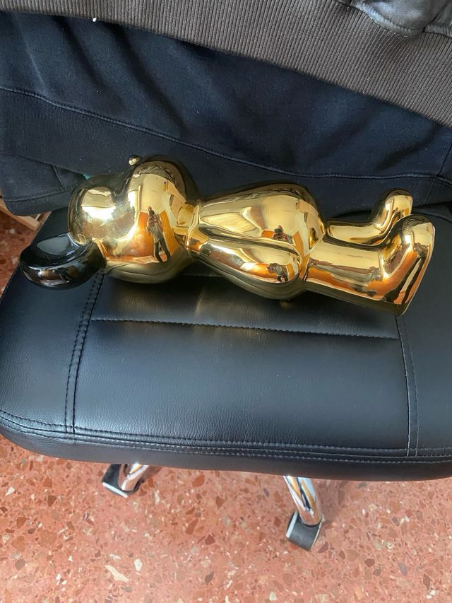 FIGURA OSO DORADO DE HIERRO 30 CMS