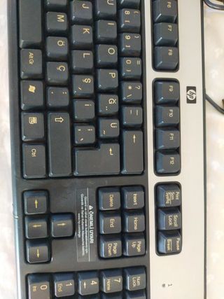 Teclado HP USB - Negro y Plata