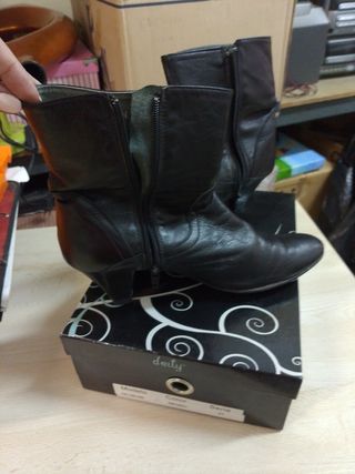 Botín mujer elegante