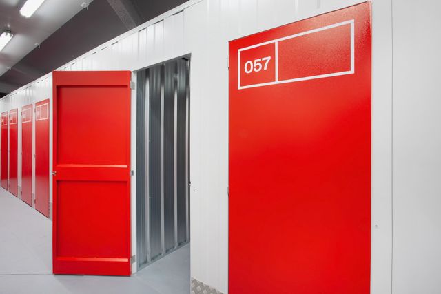 CABE BARCELONA Alquiler trasteros Calle Biscaia