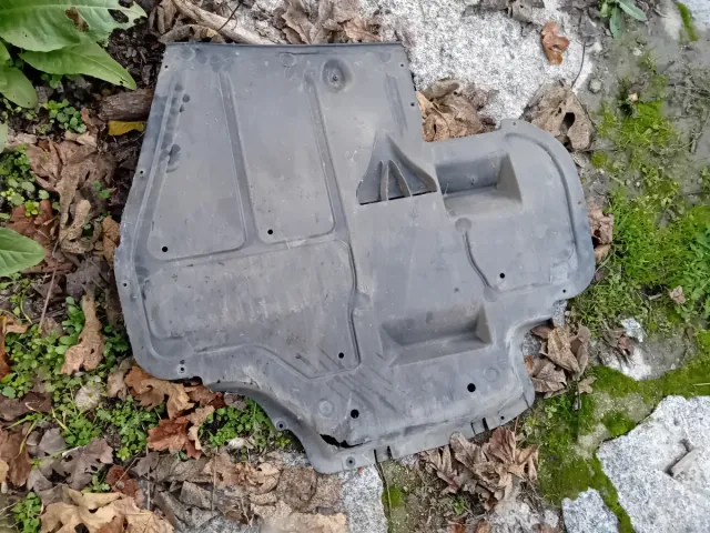 Repuestos Seat Córdoba/Ibiza cómo el de las fotos,