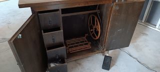 Maquina de coser Refrey transforma