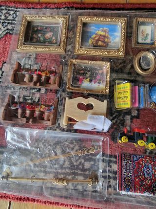 Miniature Dollhouse Set 30 pezzi