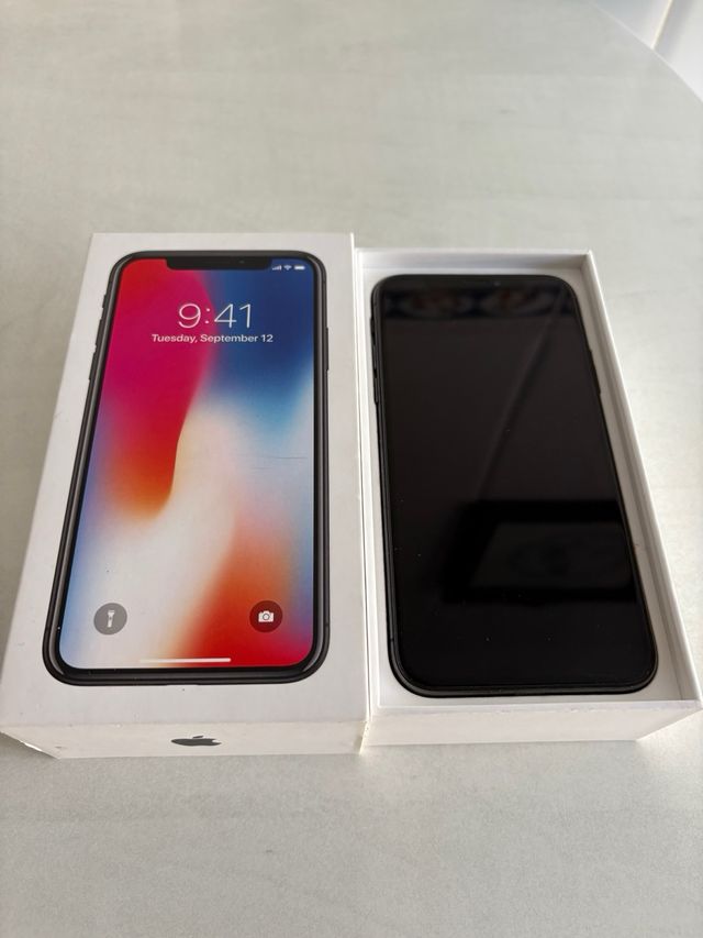 iPhone X Negro 64GB Impecable