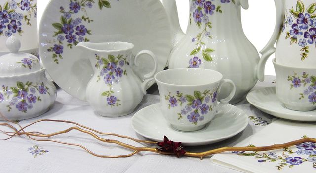 Precioso juego de merienda de porcelana alemana