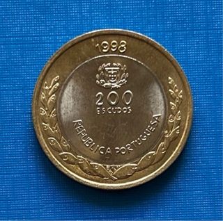 Monedas escudos portugueses.