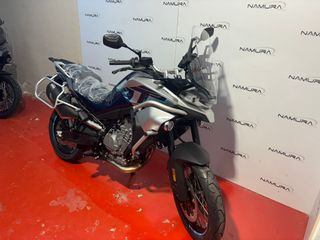 CFMOTO MT 800 SPORT