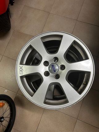 Llantas de 17’ volvo 