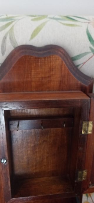 Cuelga llaves madera antiguo
